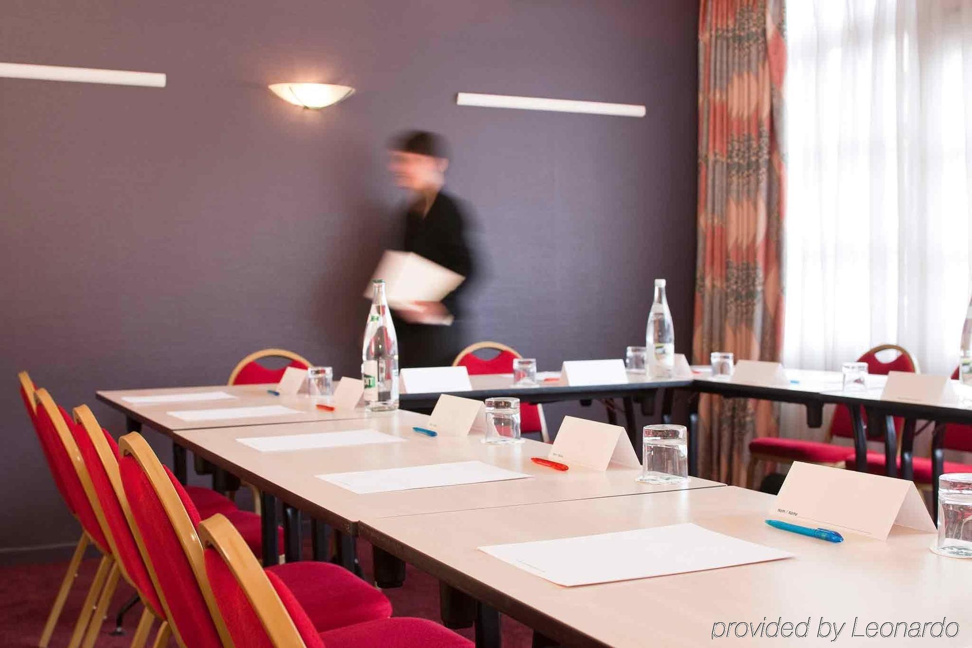 Ibis Styles Amiens Cathedrale Exterior foto