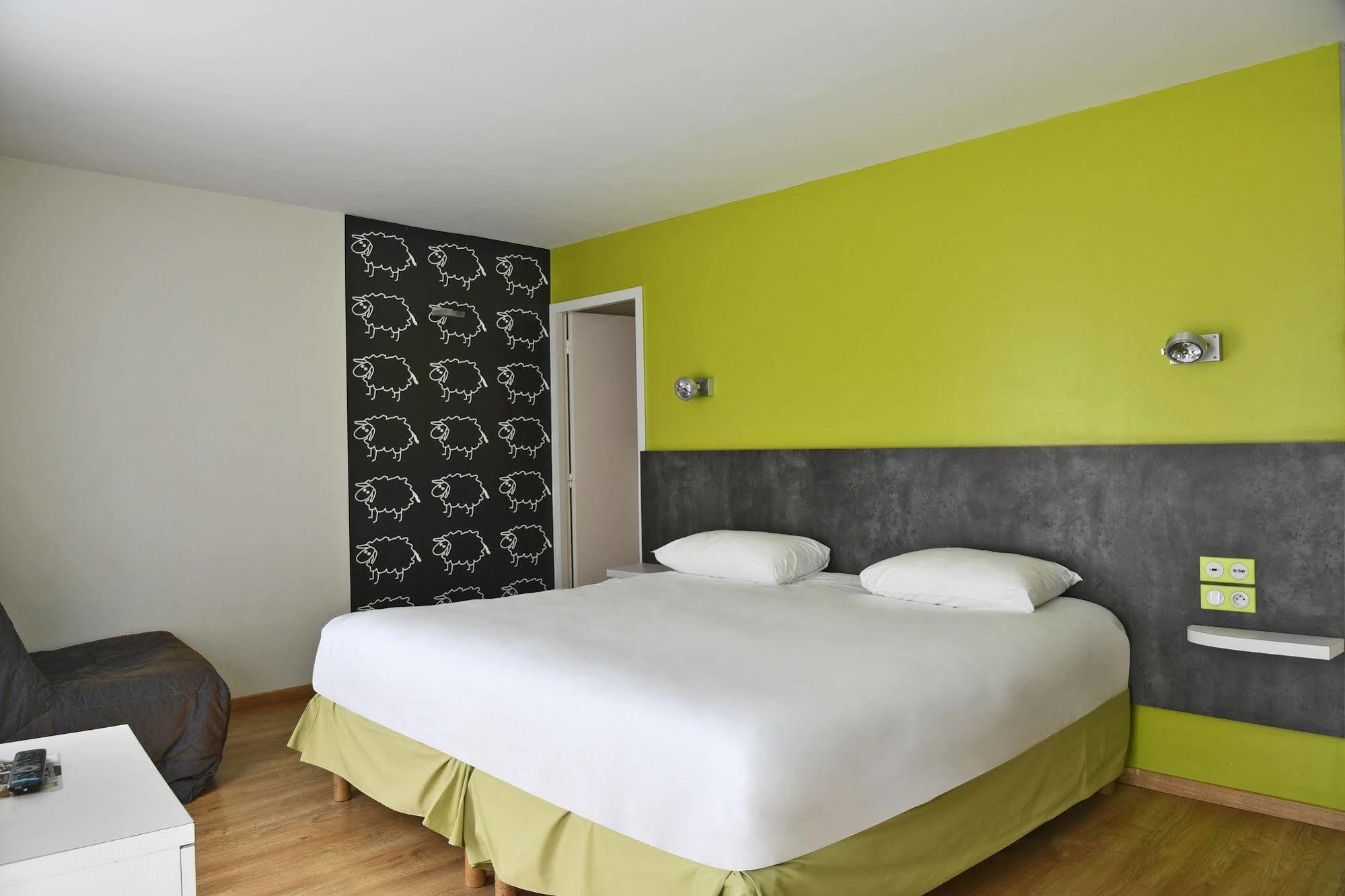 Ibis Styles Amiens Cathedrale Exterior foto
