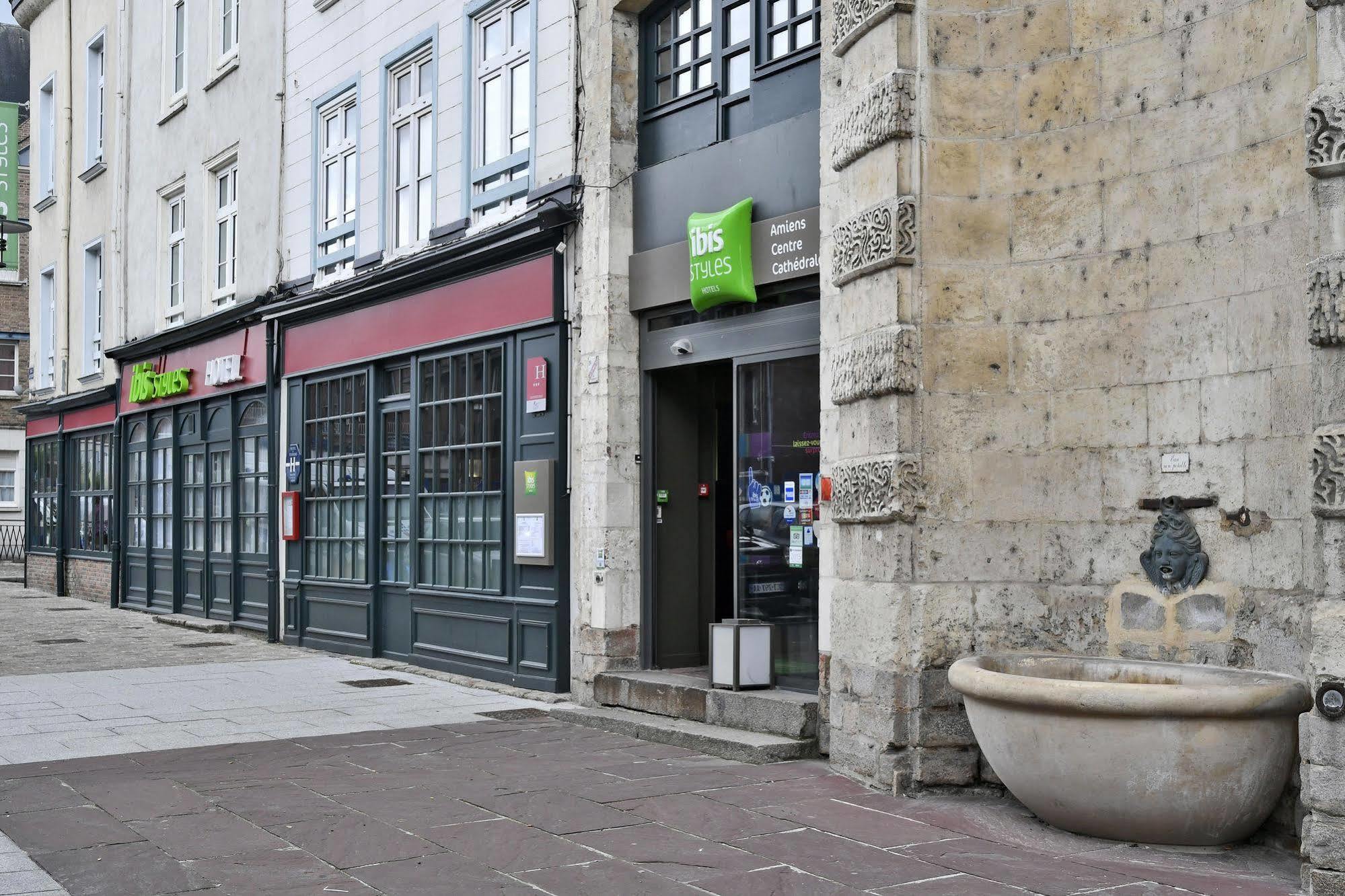 Ibis Styles Amiens Cathedrale Exterior foto
