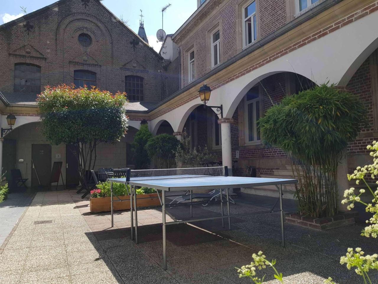 Ibis Styles Amiens Cathedrale Exterior foto