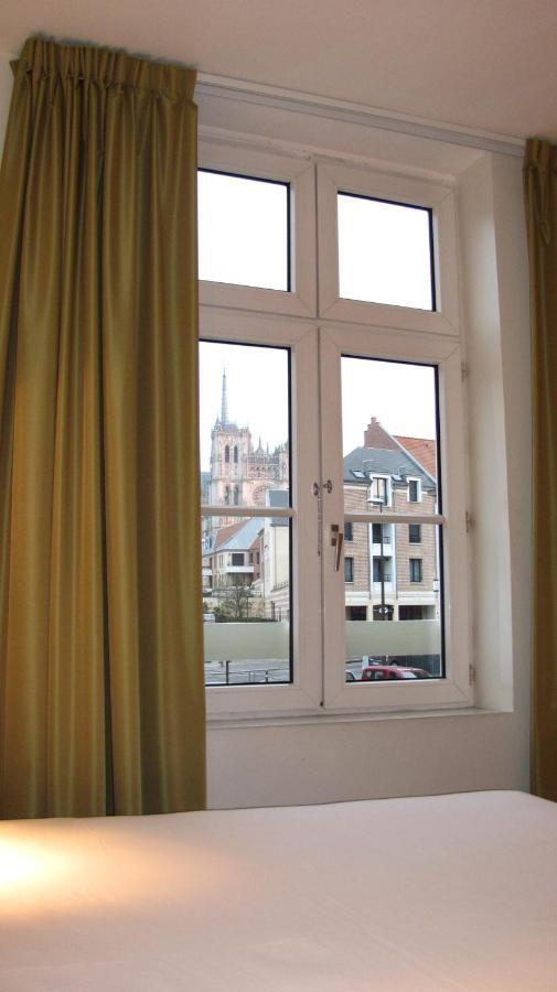 Ibis Styles Amiens Cathedrale Exterior foto
